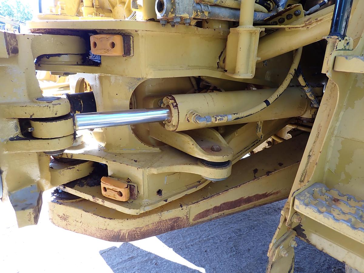Used 2011 CAT 740 Articulated Haul Truck 7900 HOURS!