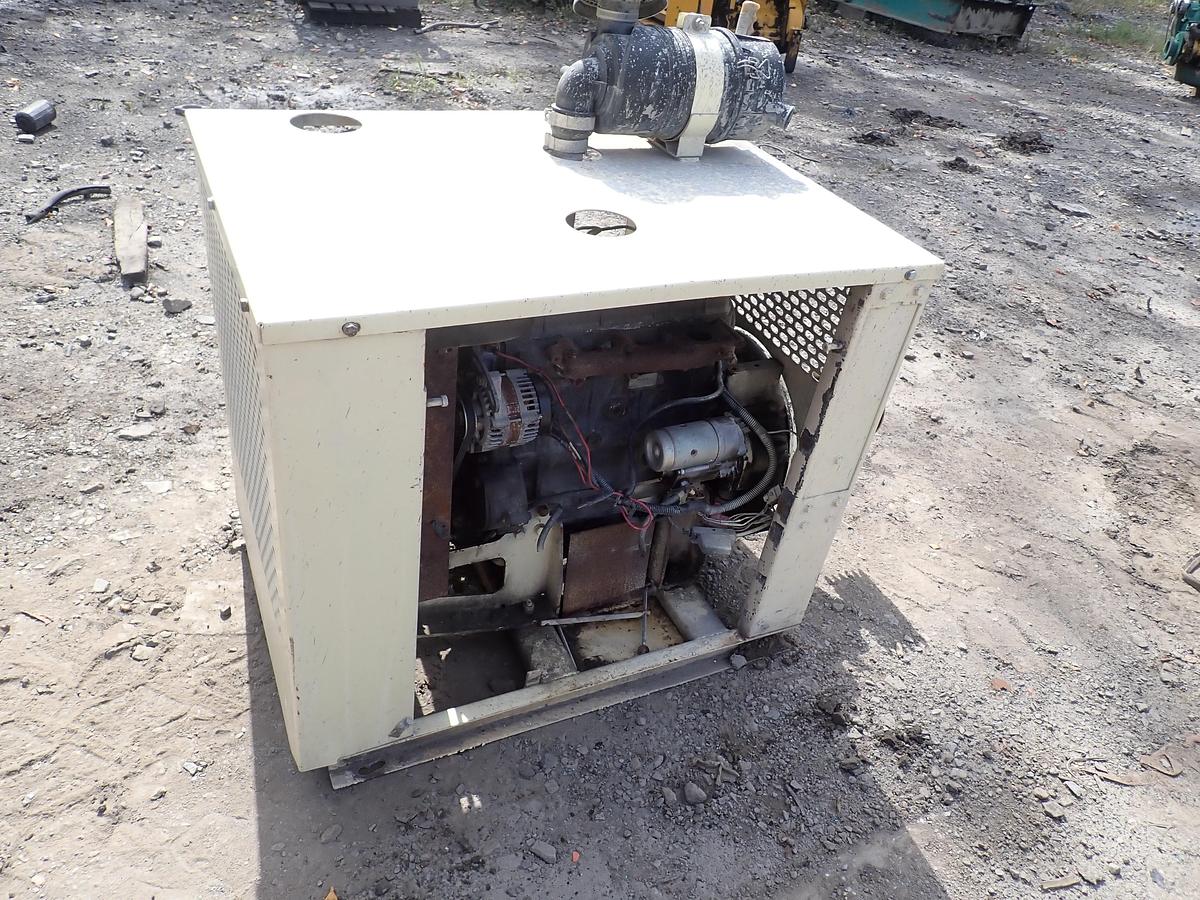 Used 2004 Cummins A2000 Diesel Engine POWER UNIT w/ PTO Clutch