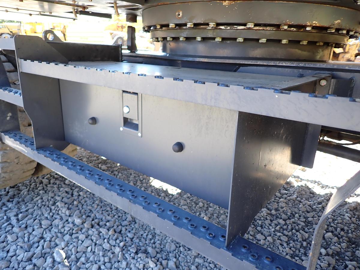 Used 2019 Doosan DX210WMH-5 Wheeled Excavator Material Handler