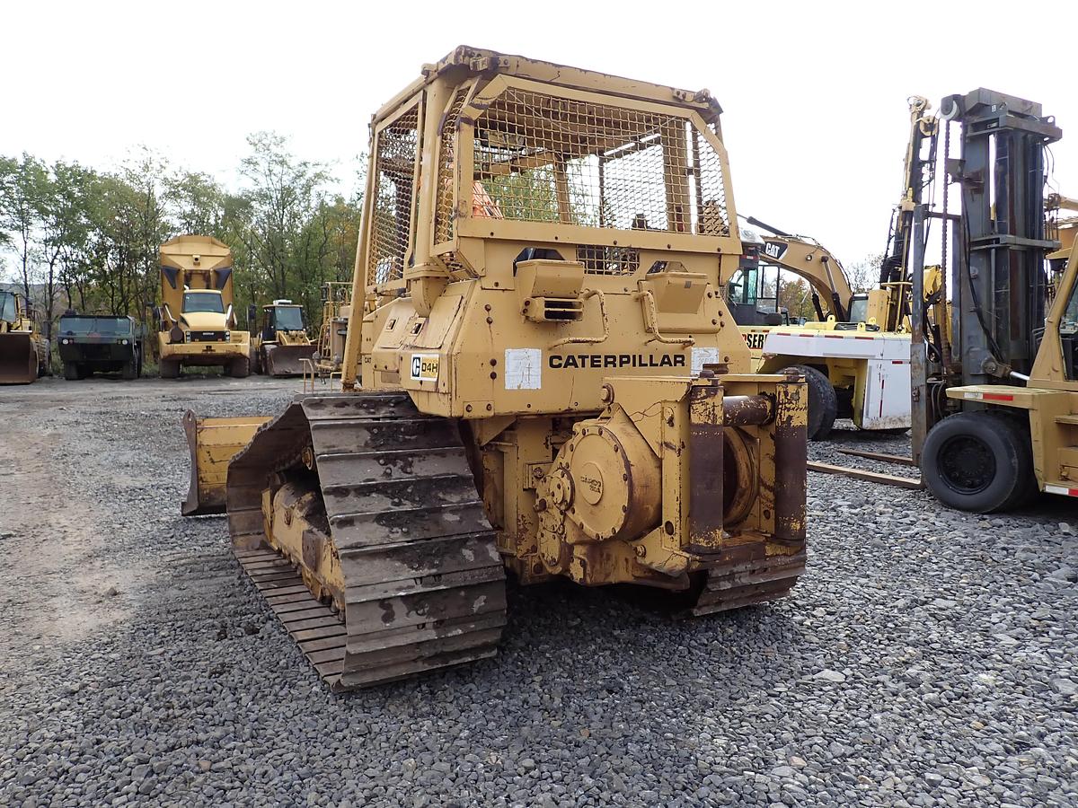 Used 1986 CAT D4H LGP Crawler Dozer DIRECT DRIVE W/ WINCH 2200 HOURS!