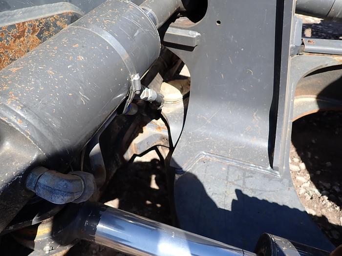 Used 2019 Case 2050M LGP