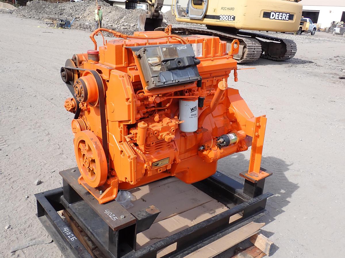 Refurbished 2001 International DT530E Diesel Engine IC225D 8.7 LITER REBUILT!