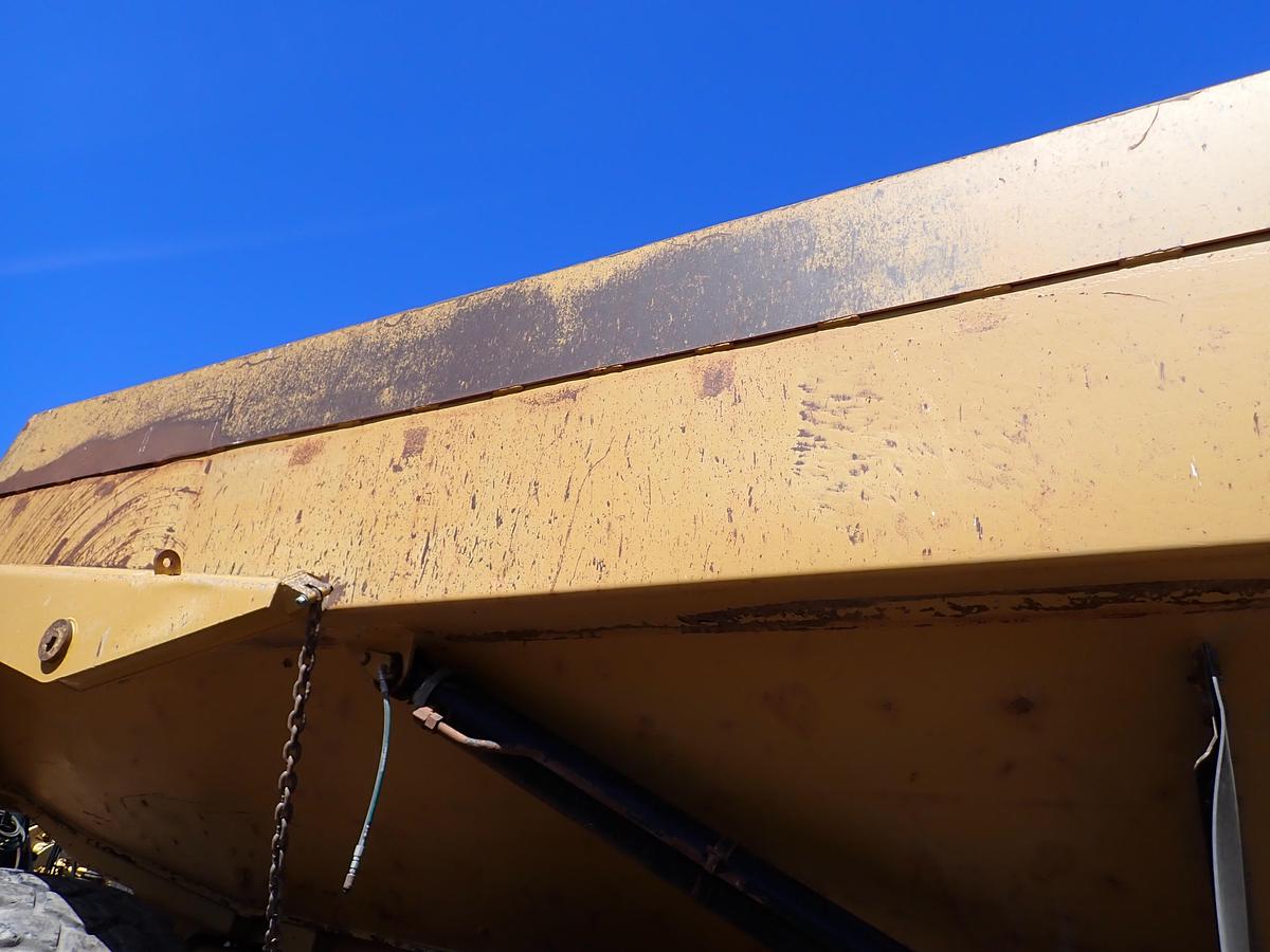 Used 2012 CAT 740B Articulated Haul Truck w/ TAILGATE