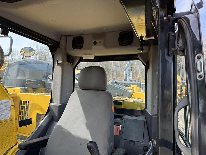 Used Komatsu Pc238