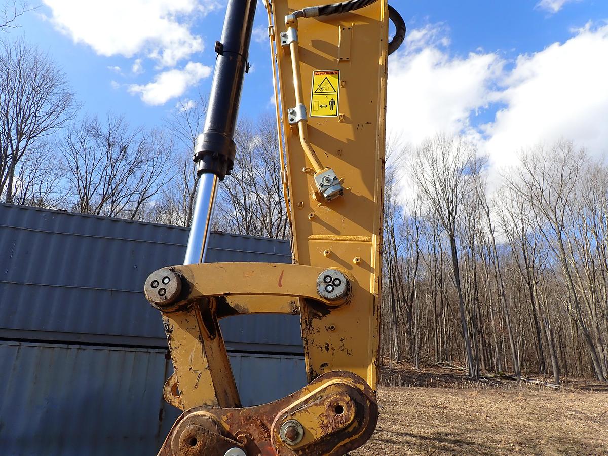 Used 2019 CAT 349FL Excavator Q/C Aux. Hydraulics
