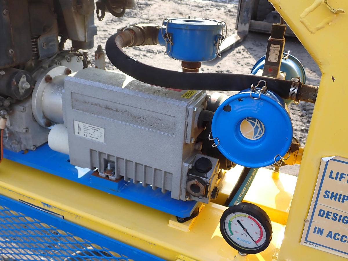 Used Vacuworx RC10 Pipe Lifter