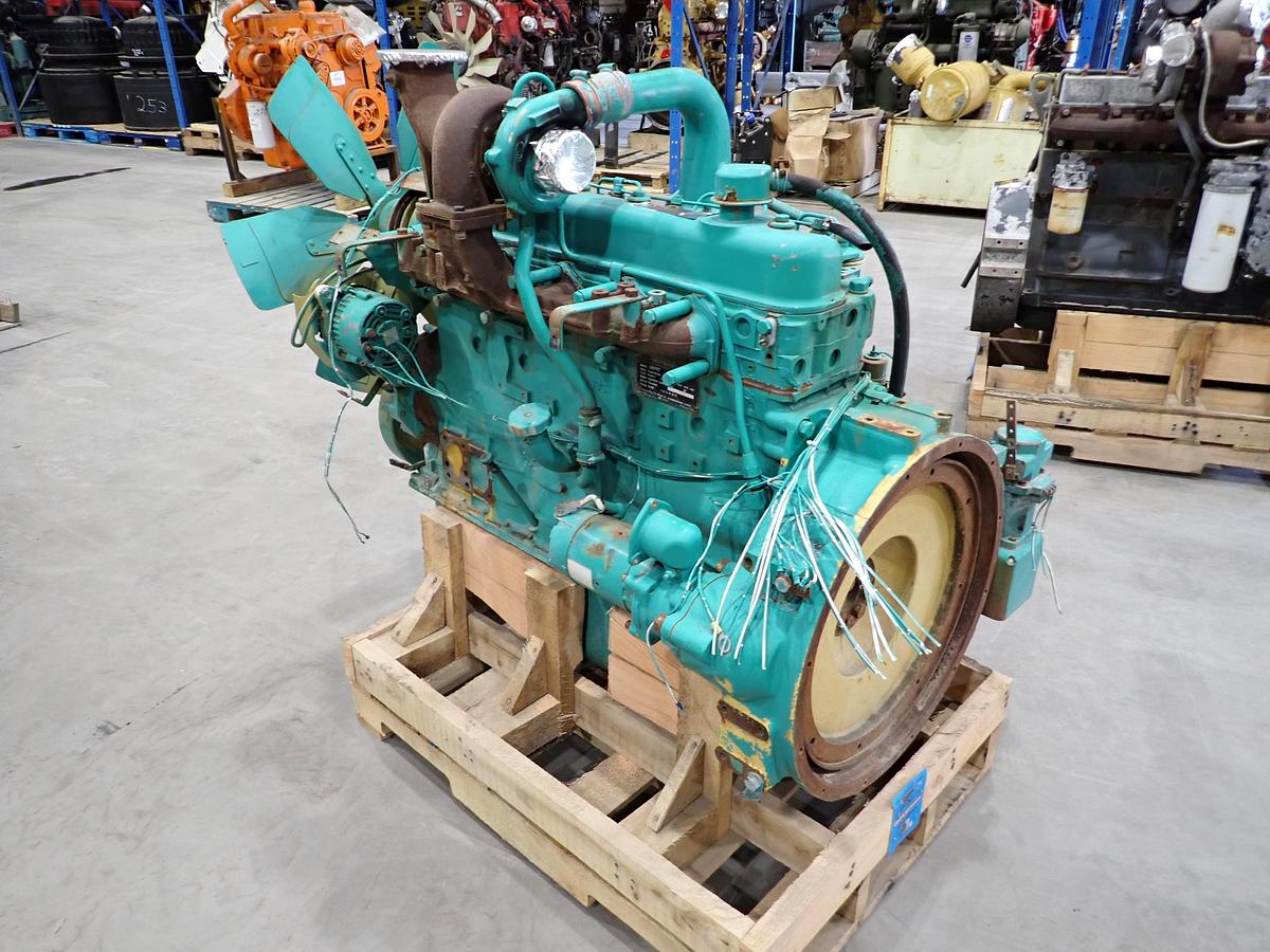 Used Komatsu S6D110-1 Turbo Diesel Engine 341 HOURS!