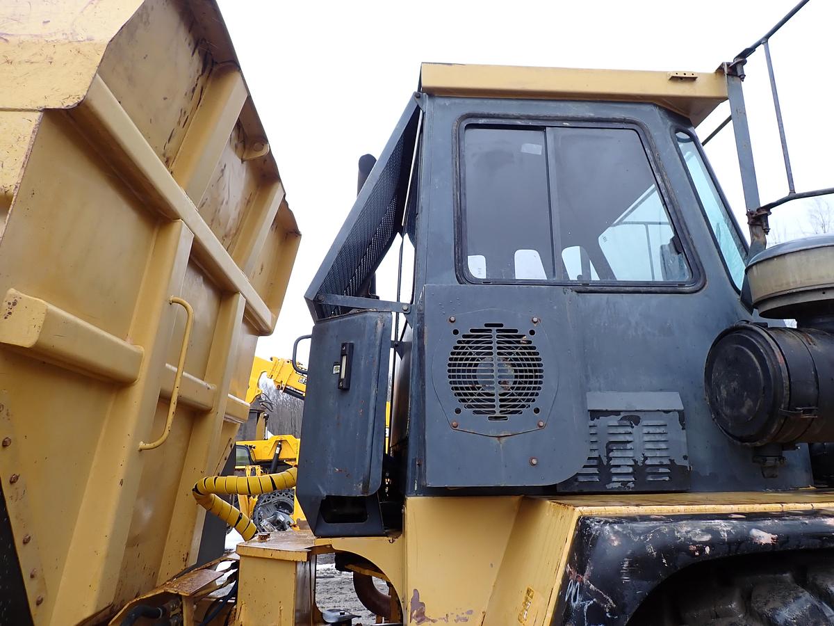 Used 2000 John Deere 300C Articulated Haul Truck