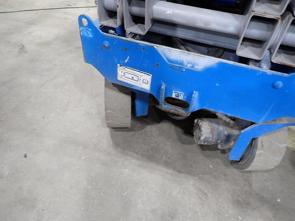 Used 2015 Genie GS2632