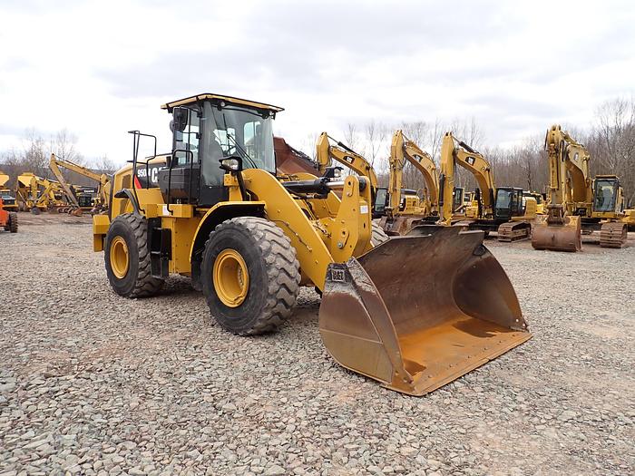 Used 2019 CAT 950M Wheel Loader