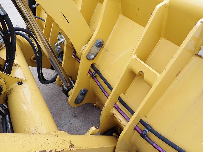 Used 2018 CAT 420F2 Loader Backhoe