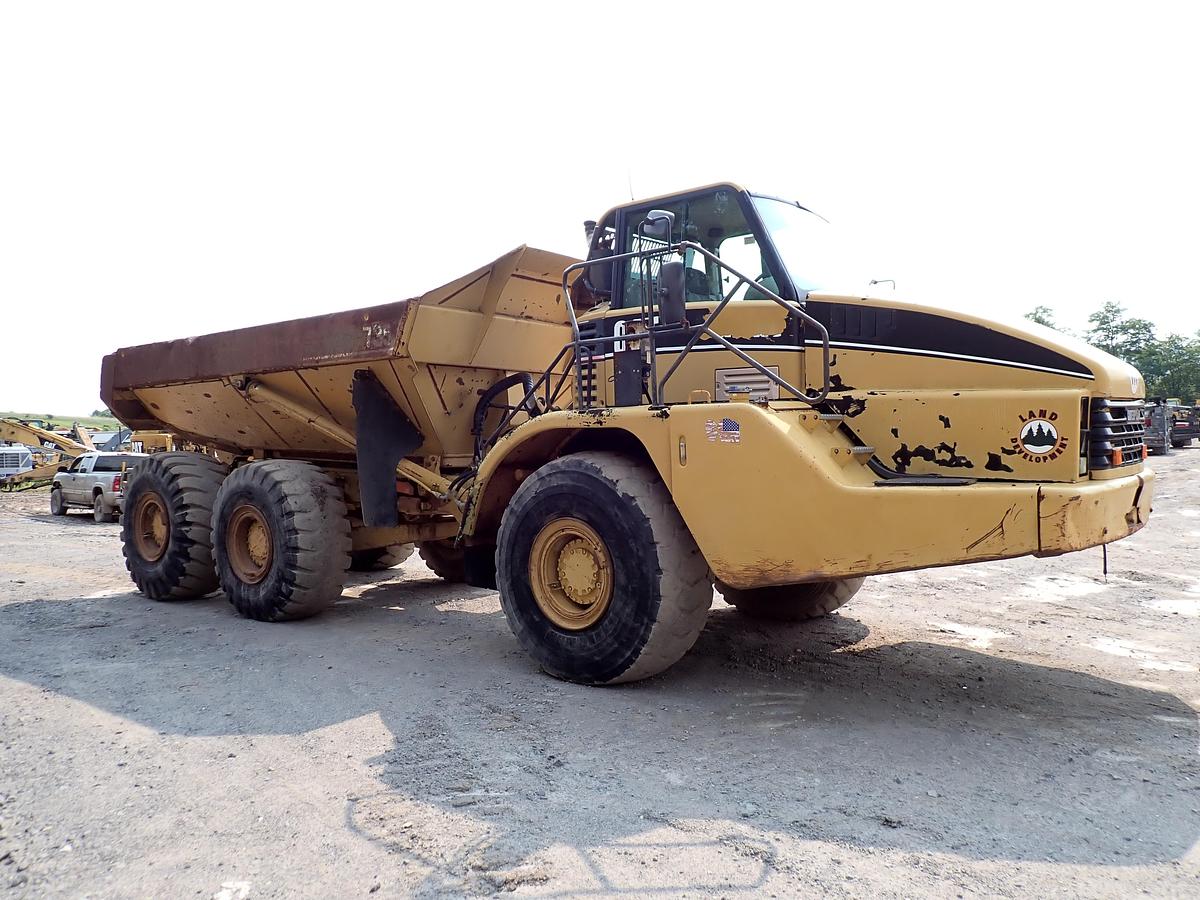 Used 2006 CAT 735