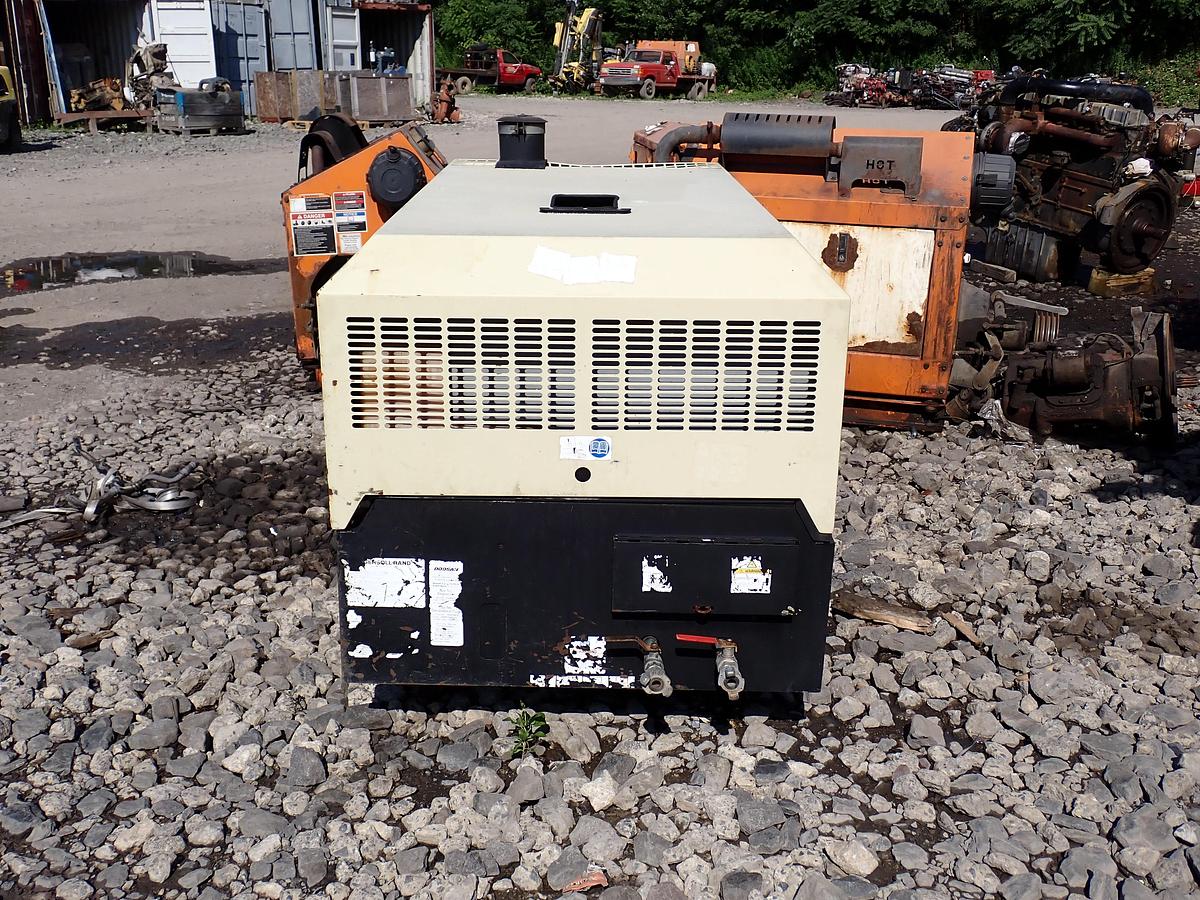 Used 2013 Doosan P90WIRU 90 CFM Air Compressor