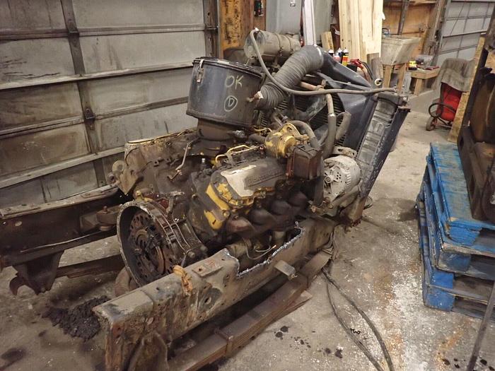 Used Caterpillar 3208 Diesel Engine STRONG RUNNER! 210 HP V8 Truck CAT