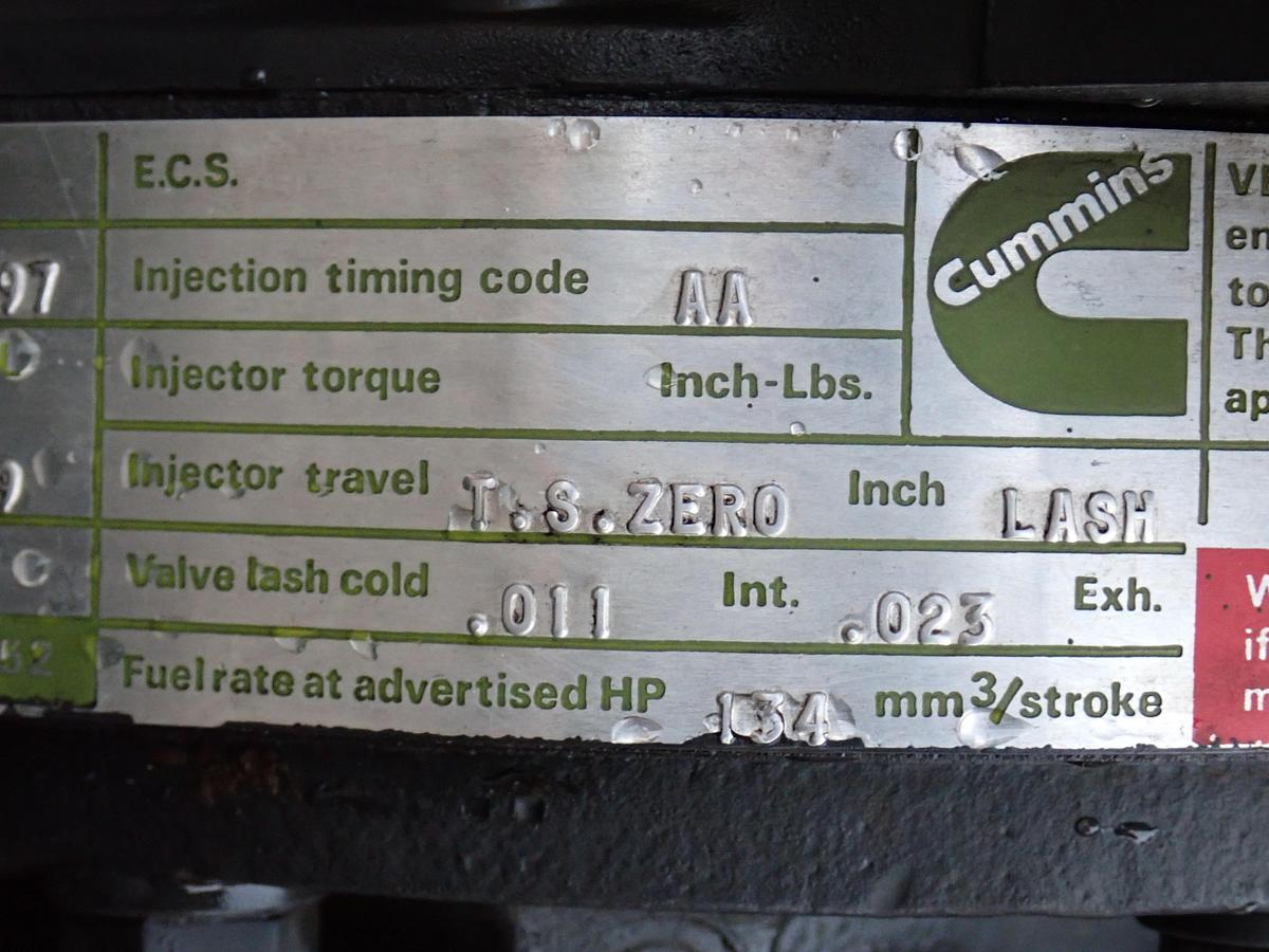 Used 1986 Cummins NHC250 Diesel Engine MILITARY TAKEOUT