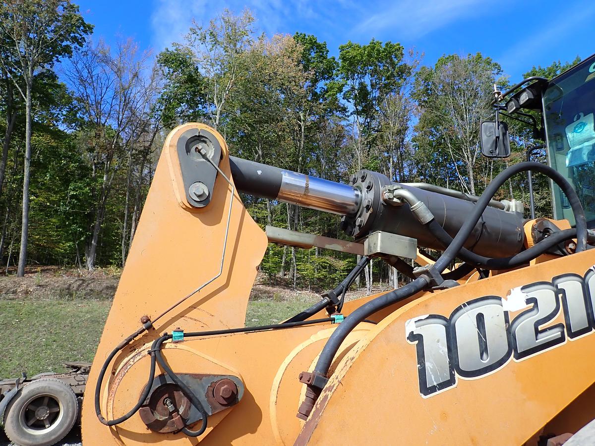Used 2012 Case 1021F Wheel Loader 5700 HOURS
