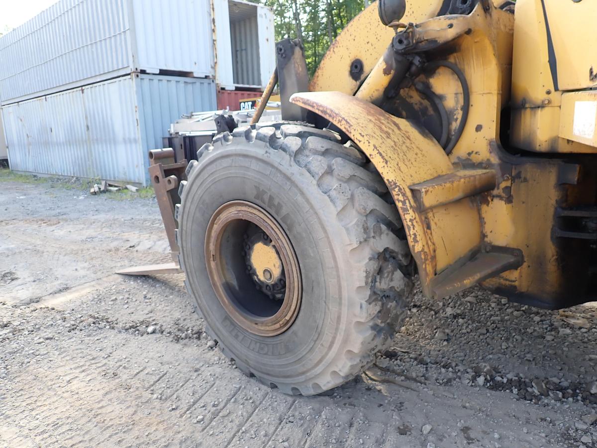 Used 1976 CAT 950 Wheel Loader w/ FORKS