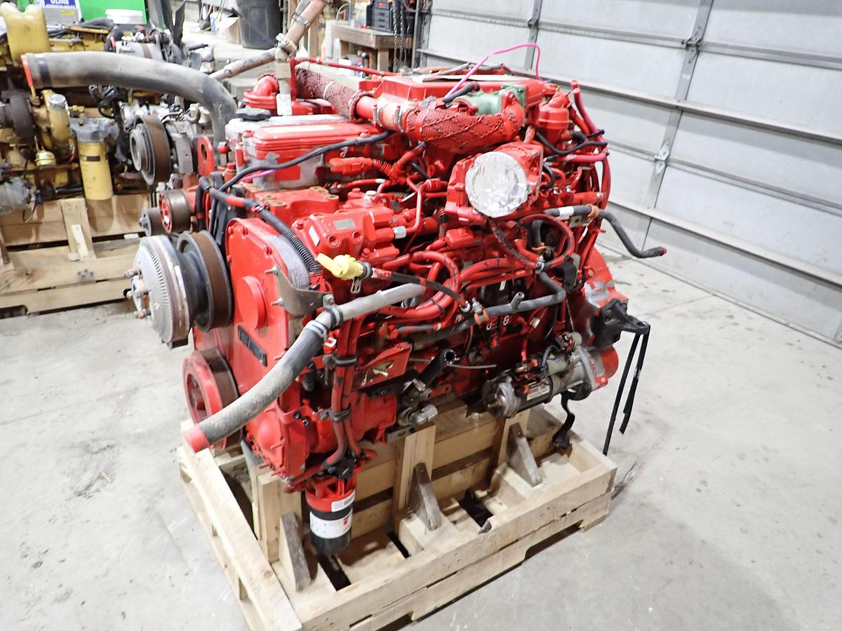 Used 2014 Cummins ISL9-300 Diesel Truck Engine 54K MILES!