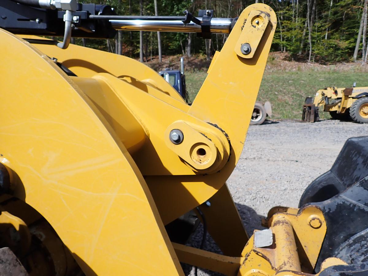 Used 2011 CAT 928HZ Wheel Loader 6000 HOURS! QUICK COUPLER