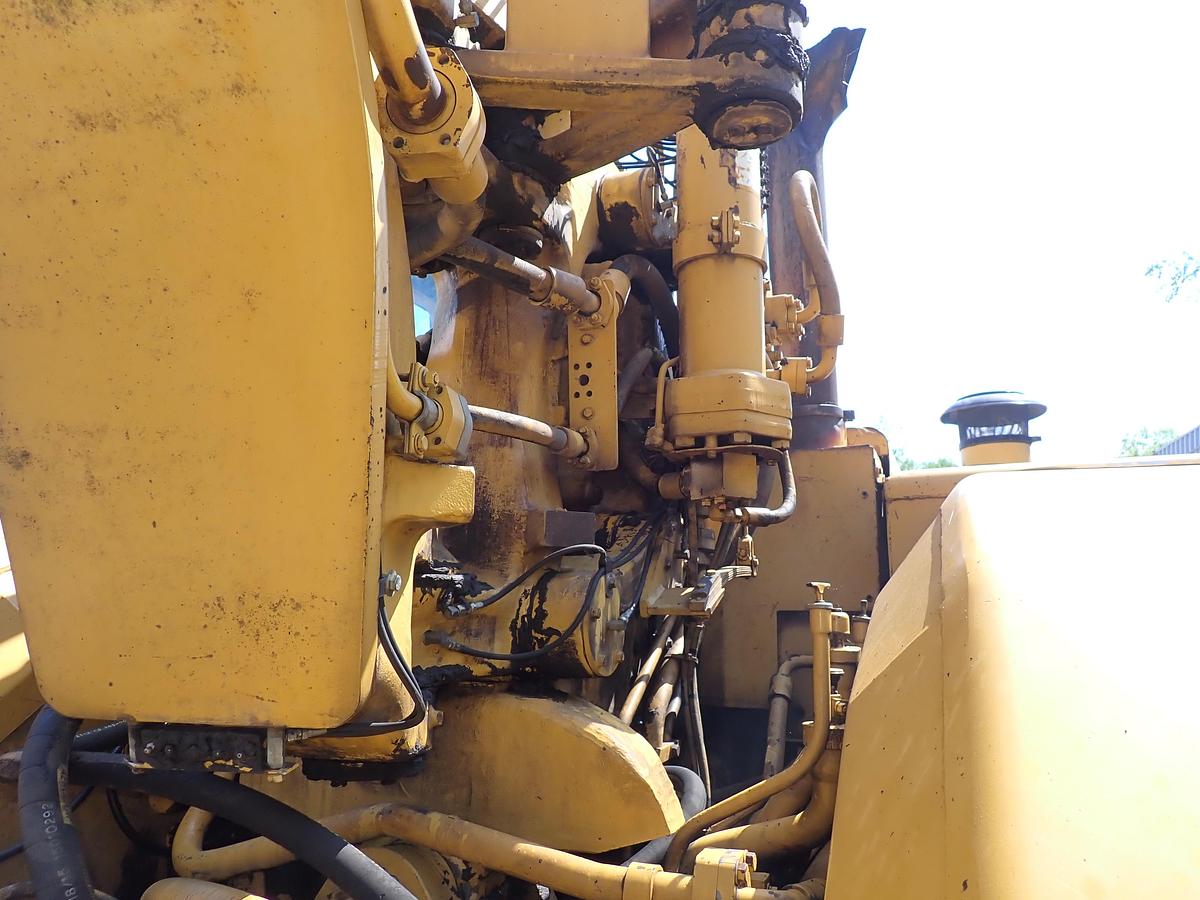 Used CAT 623B 8000 Gallon Water Wagon