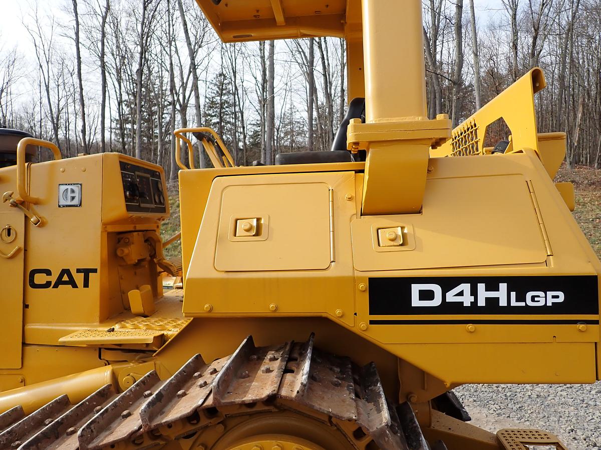 Used 1988 CAT D4H Series II Crawler Dozer