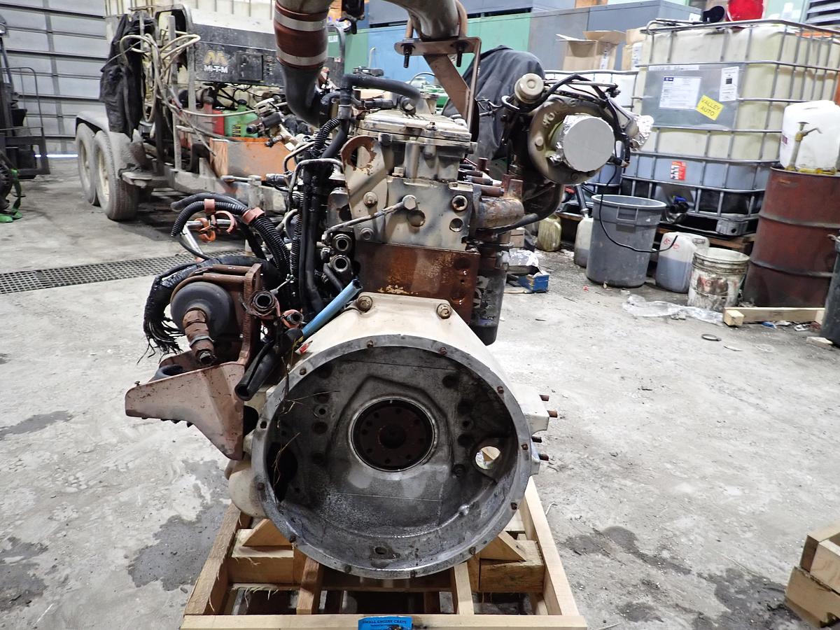 Used 2011 Cummins C8.3-300E Diesel Engine CPL 8692 ISC 8.3