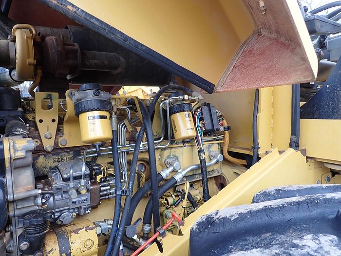 Used 2007 CAT CP-563E Padfoot Compactor