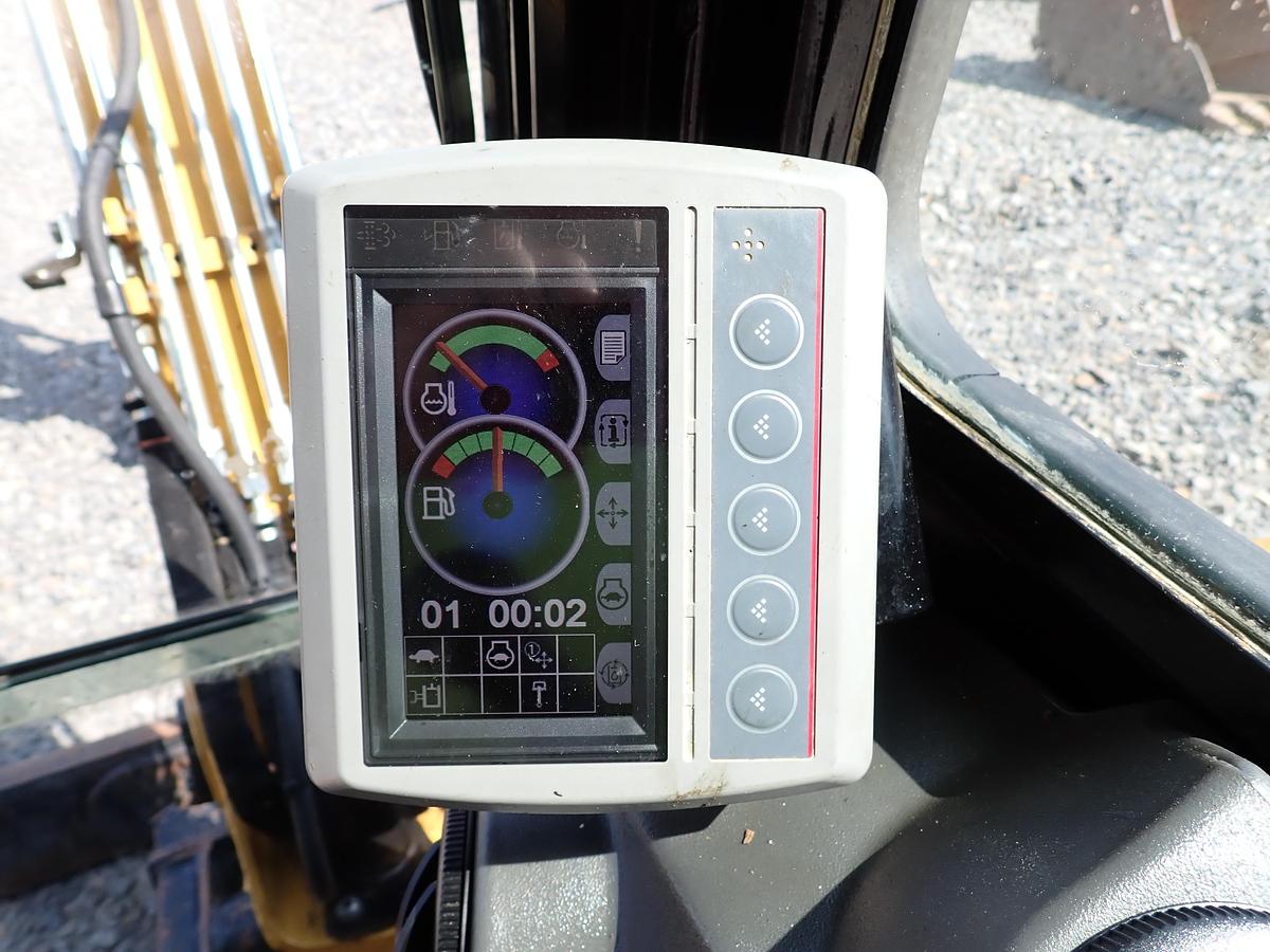 Used 2016 CAT 304E2 CR Mini Excavator HYDRAULIC THUMB!