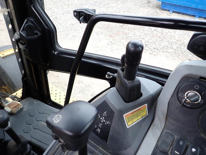 Used 2018 CAT 420F2 Loader Backhoe