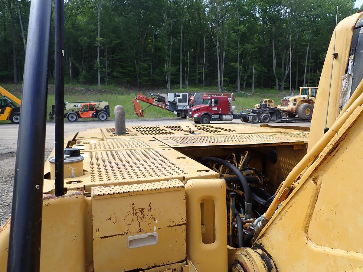 Used 2001 CAT 320CL Hydraulic Excavator