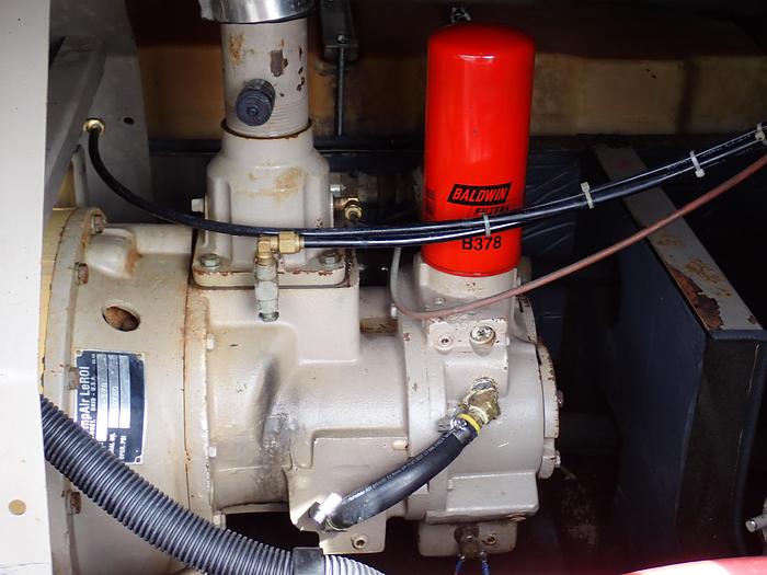 Used 2000 LeRoi Q185D 185 CFM Air Compressor CAT 3034 Diesel
