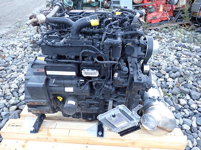2022 DEUTZ TCD3.6 L4 Diesel Engine FACTORY NEW