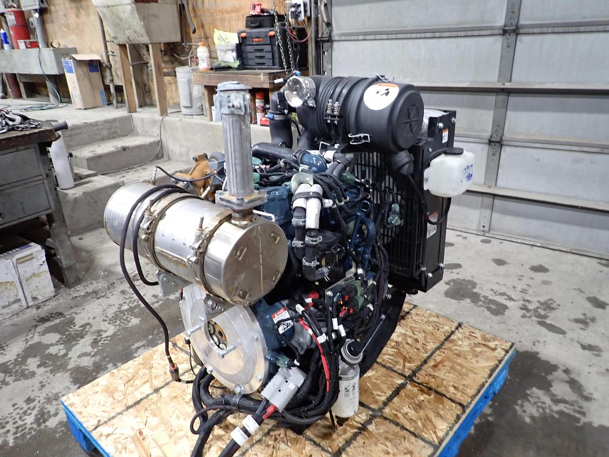 2020 Kubota D1803-CR-T-EW01