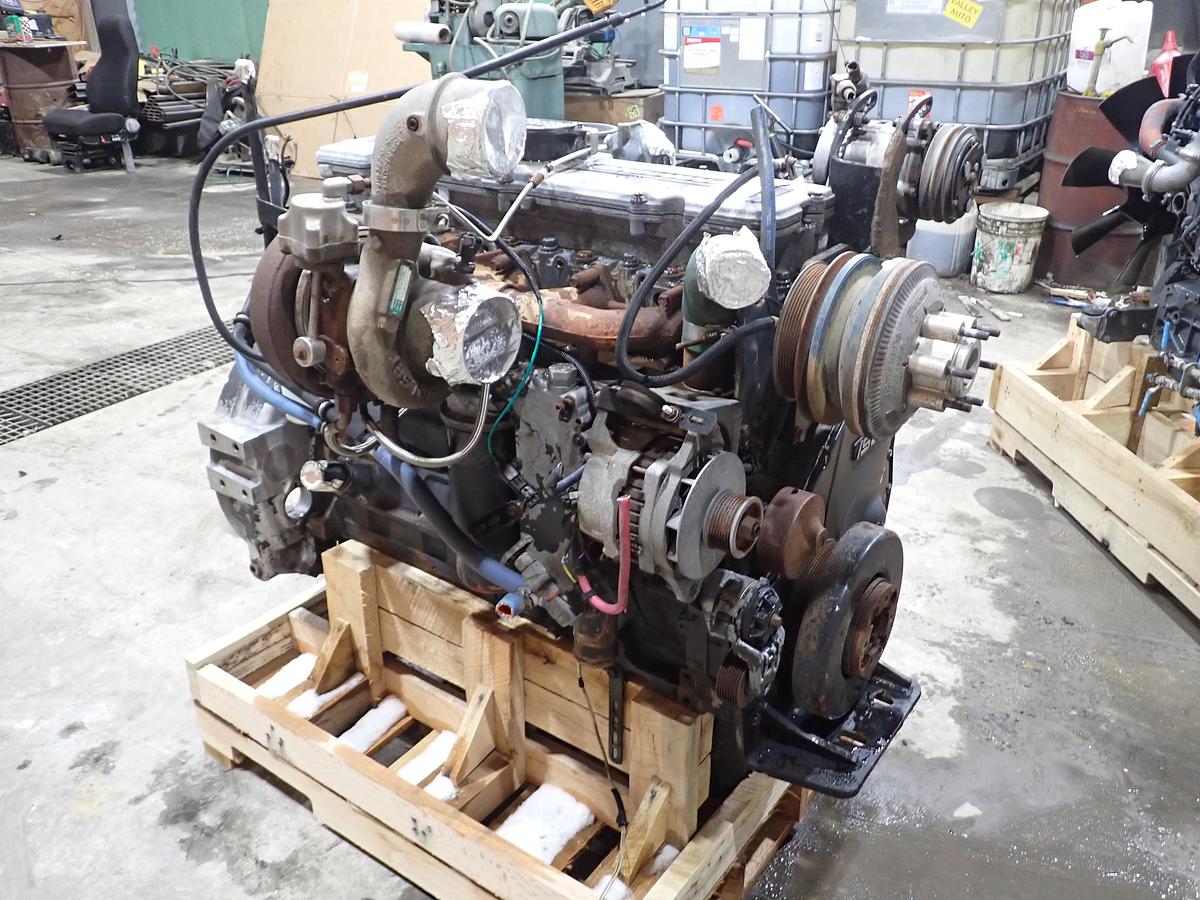 Used 2004 Cummins ISL 330 Diesel Engine CPL 8458 CM850