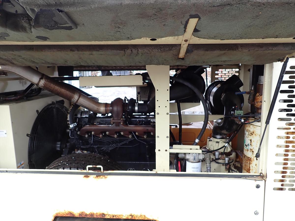 Used 2004 Ingersoll Rand VHP400WIR