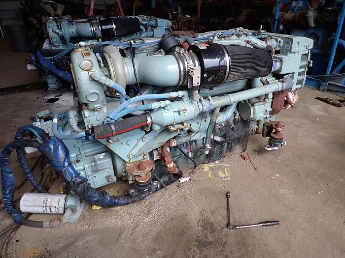 Used Detroit Diesel Series 60 14L MARINE ENGINE PAIR! 535 HP ZF 311 Propulsion 14.0