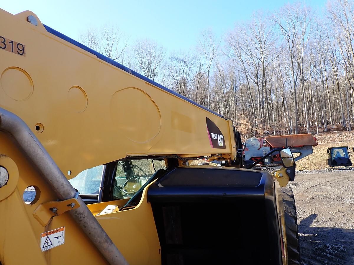 Used 2019 CAT TL1255D