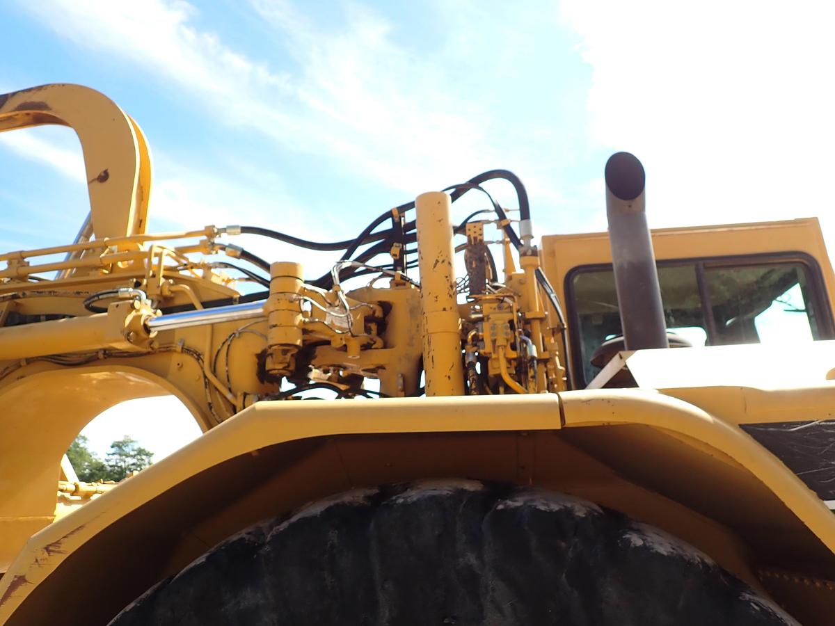 Used 2004 CAT 621G Motor Scraper