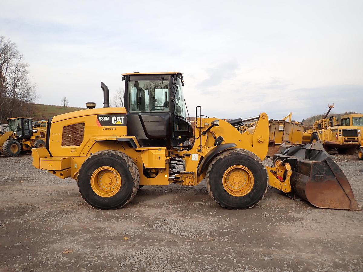 Used 2019 CAT 938M Wheel Loader 