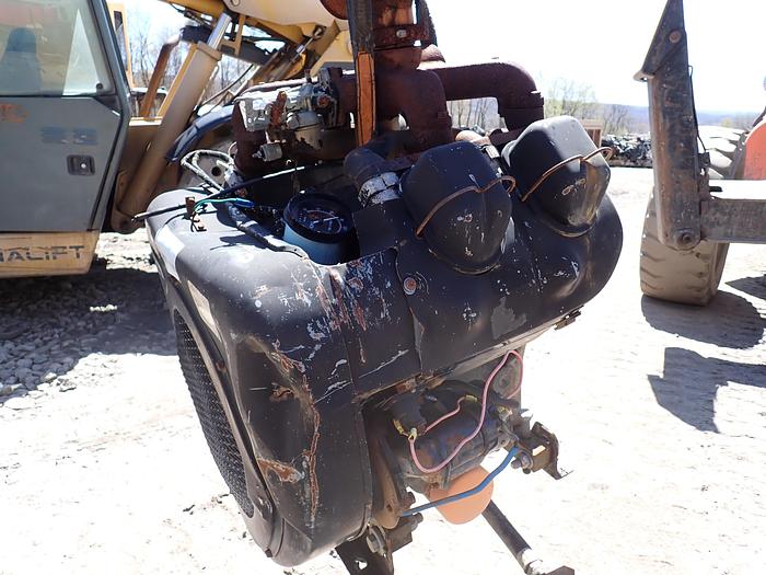 Used Wisconsin V465D Gas Engine