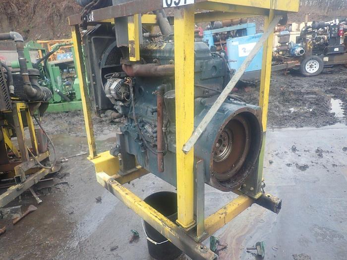 Used Kubota V4702 Diesel Engine RUNS MINT! VIDEO! Tractor M8580 Industrial 4702