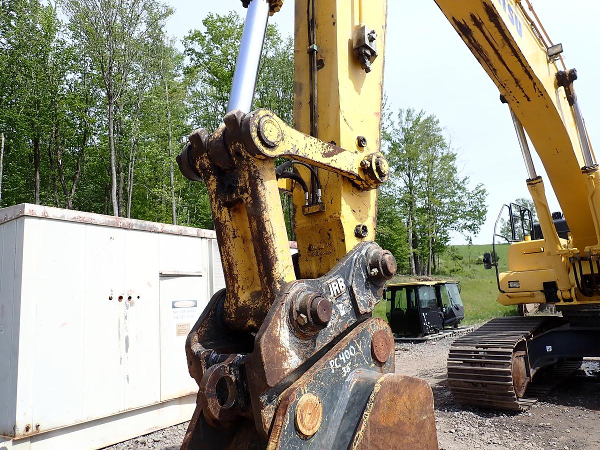 Used 2013 Komatsu PC490LC-10 Excavator 