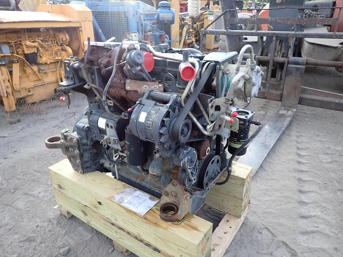 Used 2008 Komatsu SAA4D107E-1 Diesel Engine D39EX-22 DOZER