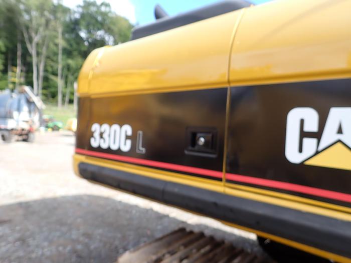 Used 2003 CAT 330CL Hydraulic Excavator