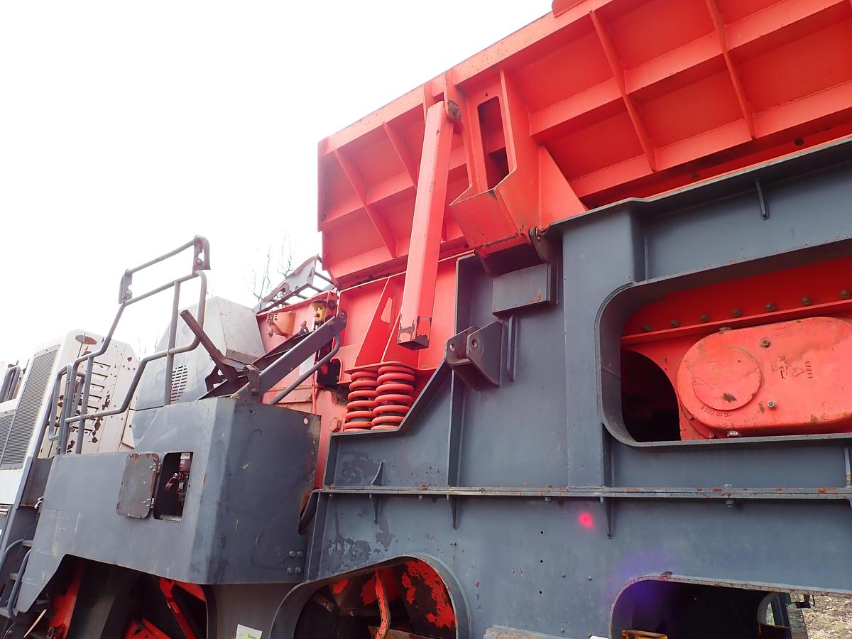 Used 2014 Sandvik QJ341 Jaw Crusher