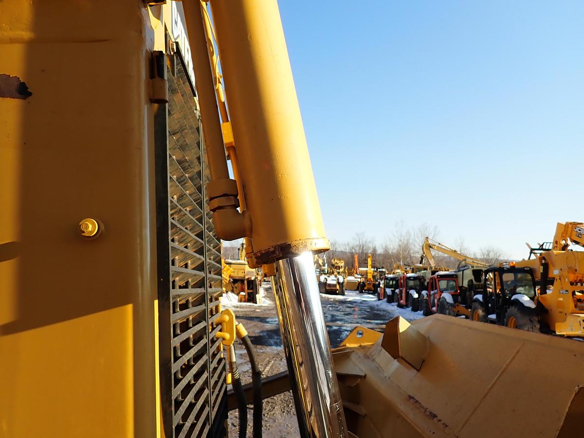 Used 2002 CAT D7R SERIES II Crawler Dozer