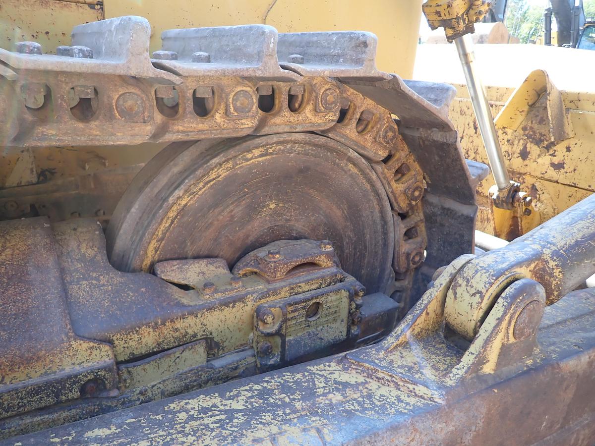 Used 1971 CAT D8H Crawler Dozer w/ RIPPER!