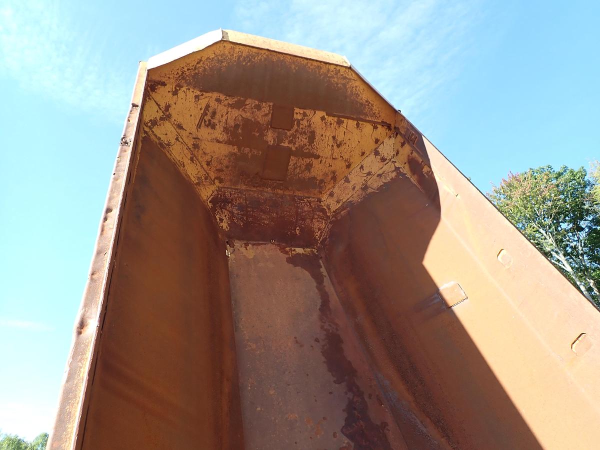 Used 2011 CAT 740 Articulated Haul Truck 7900 HOURS!