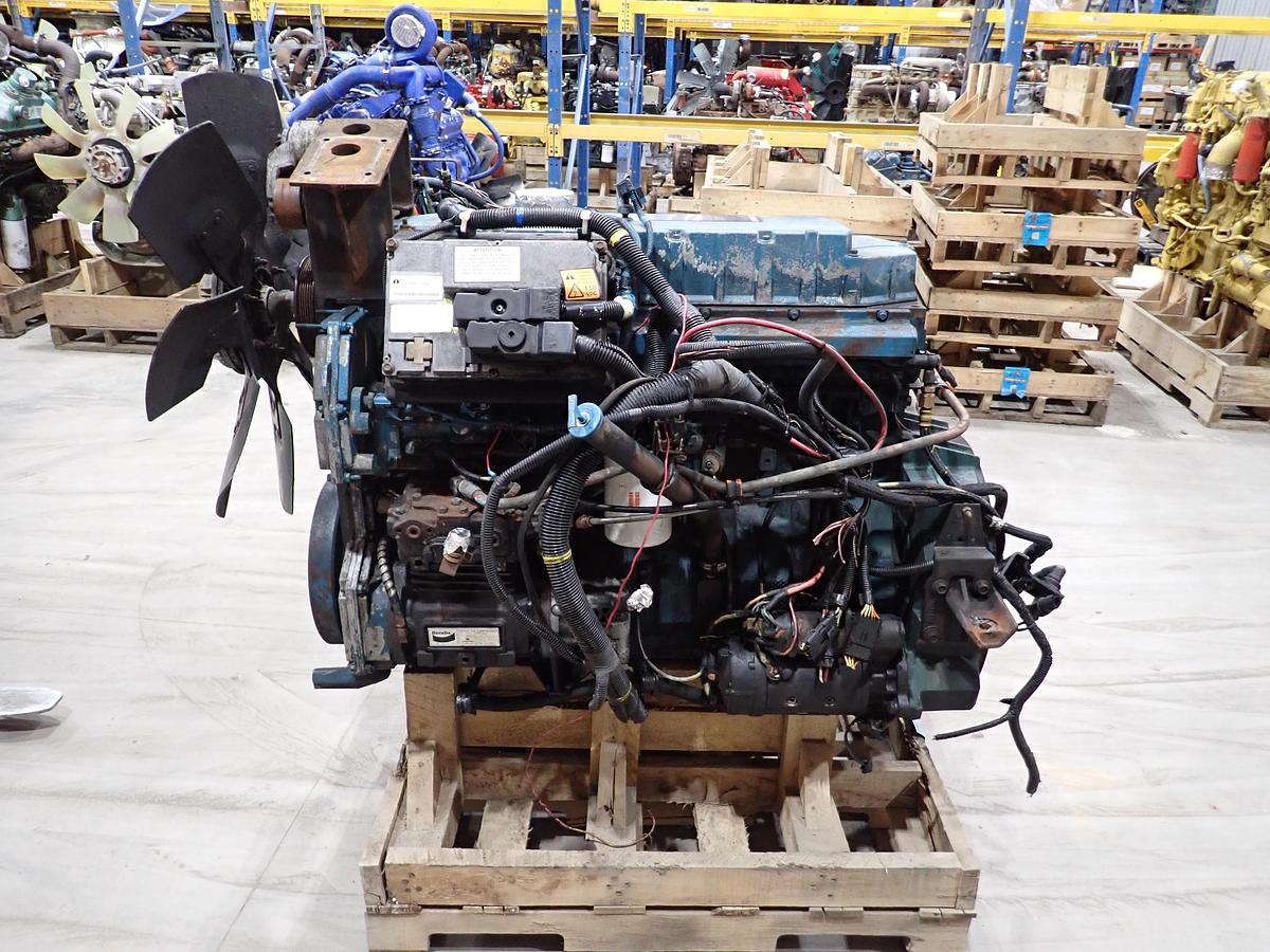 Used 2000 International DT530E Diesel Engine LOW MILES!
