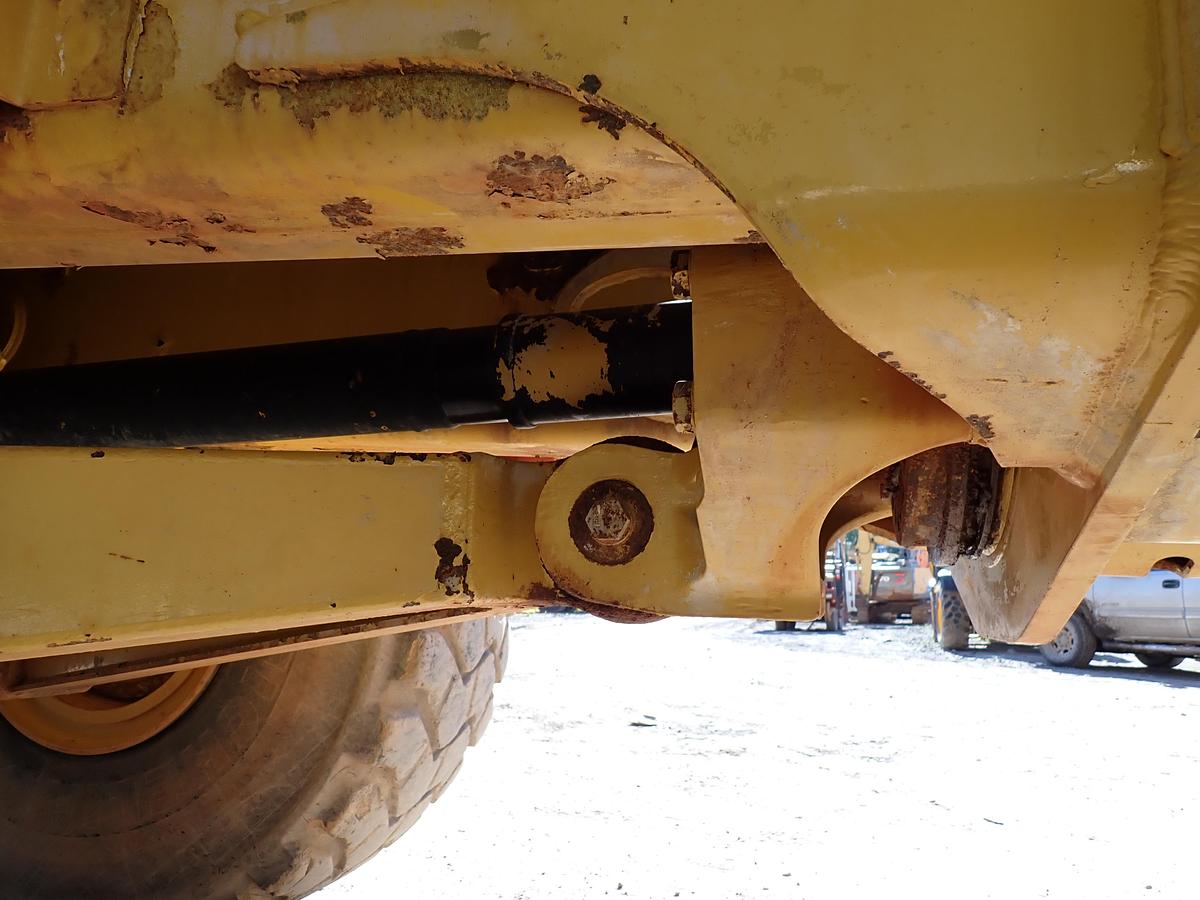 Used 2011 CAT 740 Articulated Haul Truck 7900 HOURS!